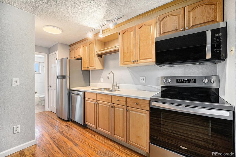 155 S Pennsylvania St #308, Denver, CO 80209