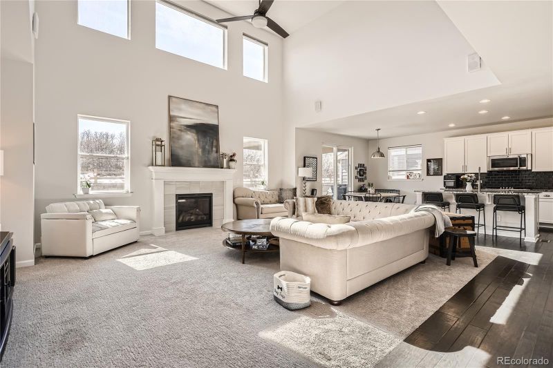 7258 Oasis Dr, Castle Rock, CO 80108