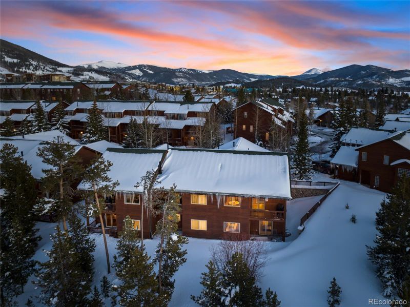 83 Lookout Ridge Dr, Dillon, CO 80435
