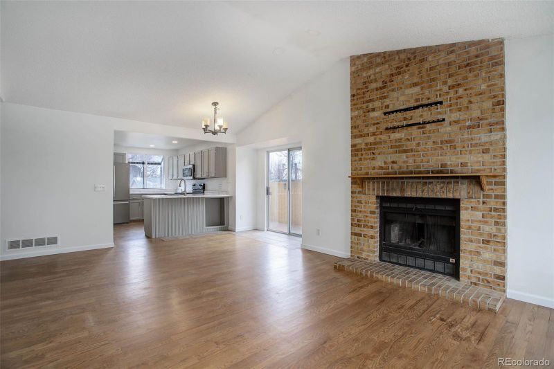 4542 S Quintero St, Aurora, CO 80015