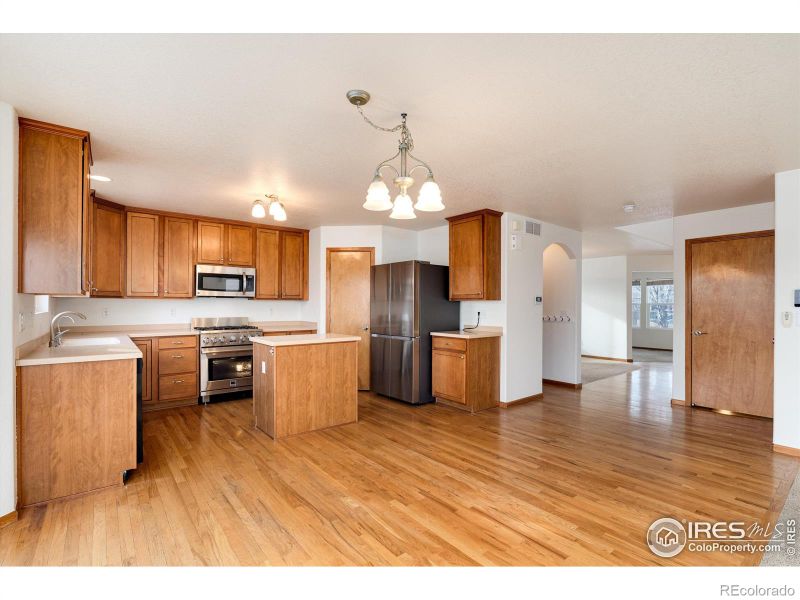 2429 Tyrrhenian Dr, Longmont, CO 80504