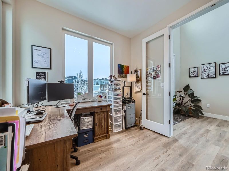 938 Larkspur Ln, Louisville, CO 80027