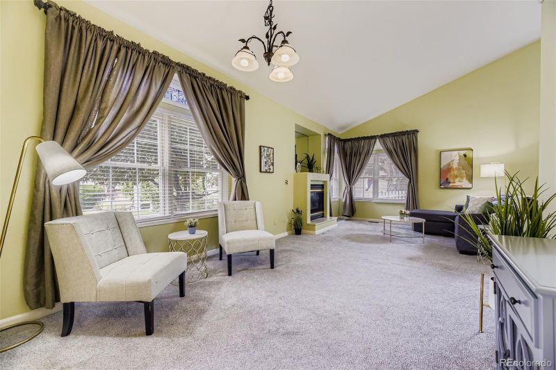 2265 S Depew St, Denver, CO 80227