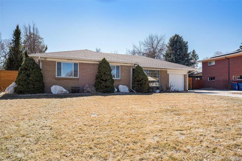 8910 W 4th Ave, Lakewood, CO 80226