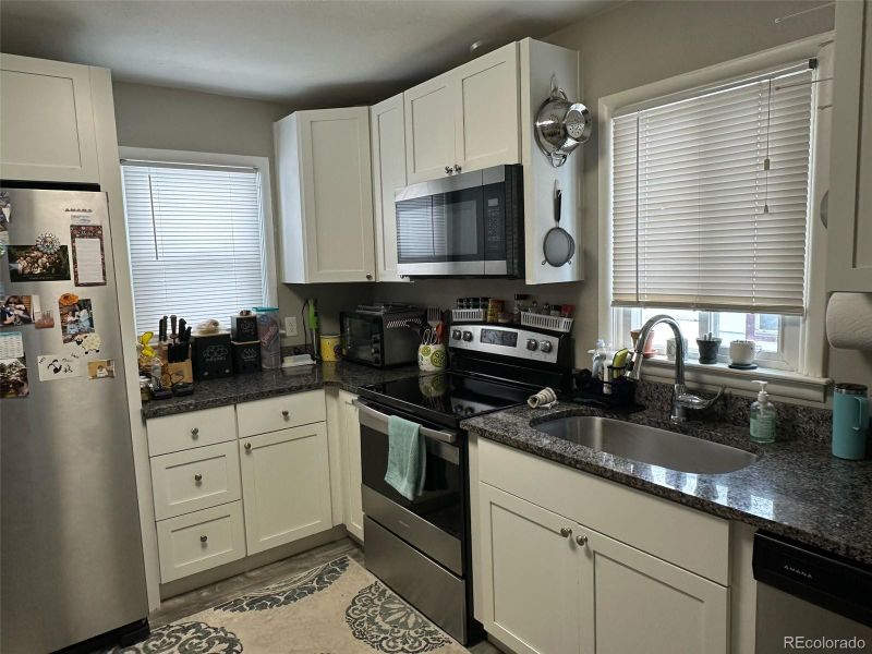 510 N 7th Ave, Sterling, CO 80751
