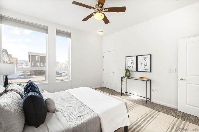 8185 E Lowry Blvd #203, Denver, CO 80230