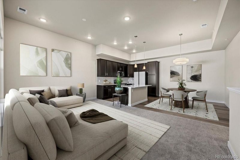 350 High Point Dr #C201, Longmont, CO 80504