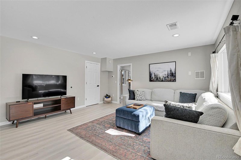 33477 Valley View Dr, Evergreen, CO 80439