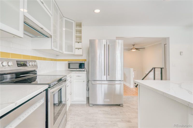 2152 Grant St, Longmont, CO 80501