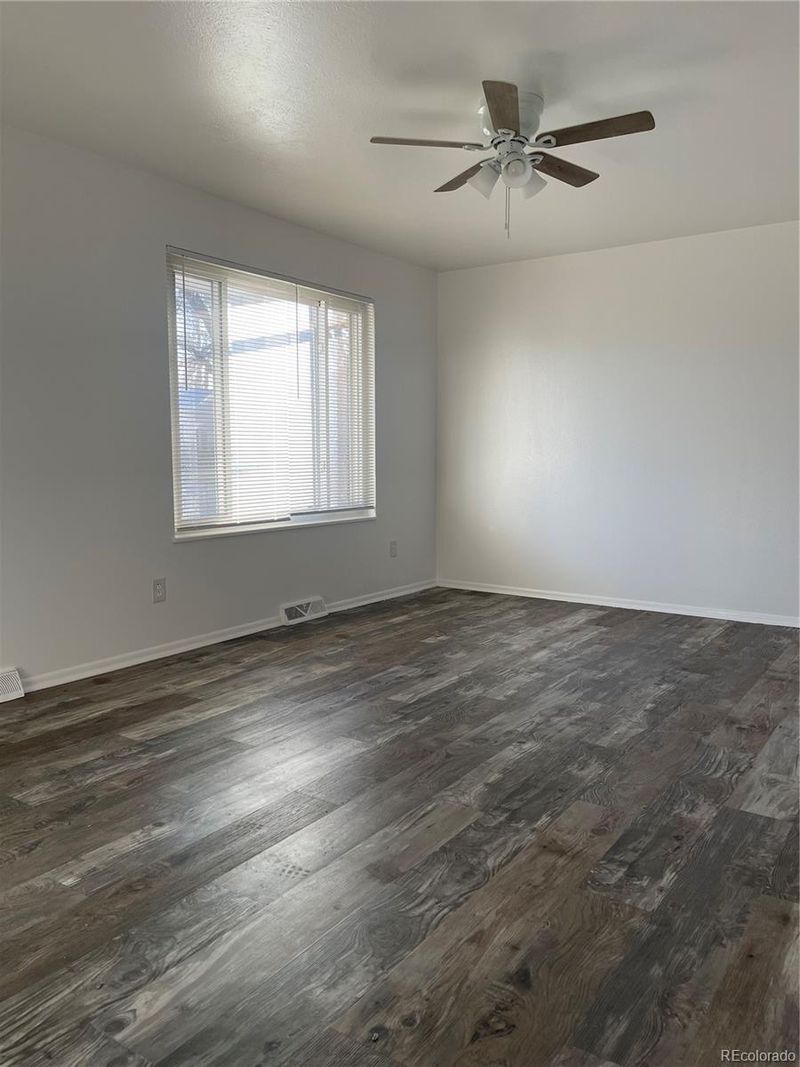 16289 E Wagontrail Dr, Aurora, CO 80015