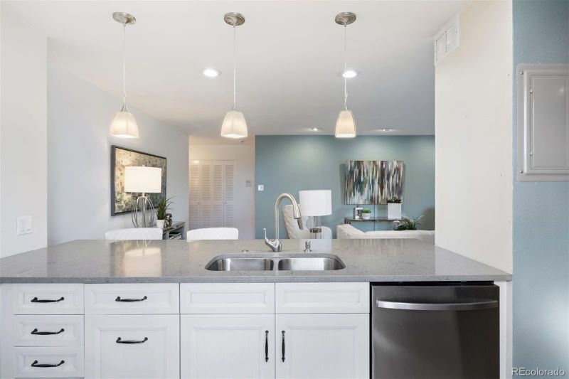 480 S Marion Pw #306, Denver, CO 80209