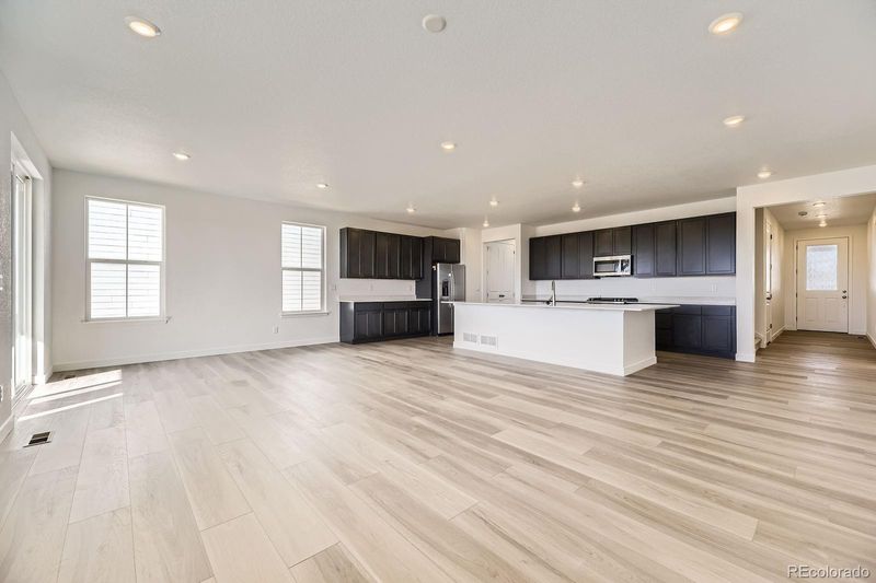 918 Congress Pl, Elizabeth, CO 80107