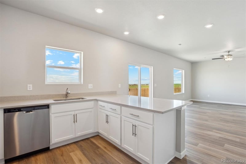 48230 Shetland Dr, Bennett, CO 80102