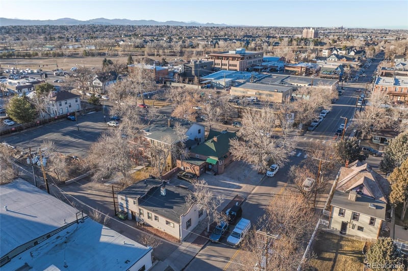 2606 W Alamo Ave, Littleton, CO 80120