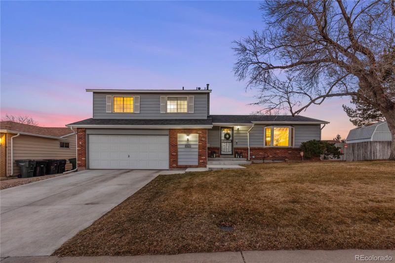 4350 E 112th Pl, Thornton, CO 80233