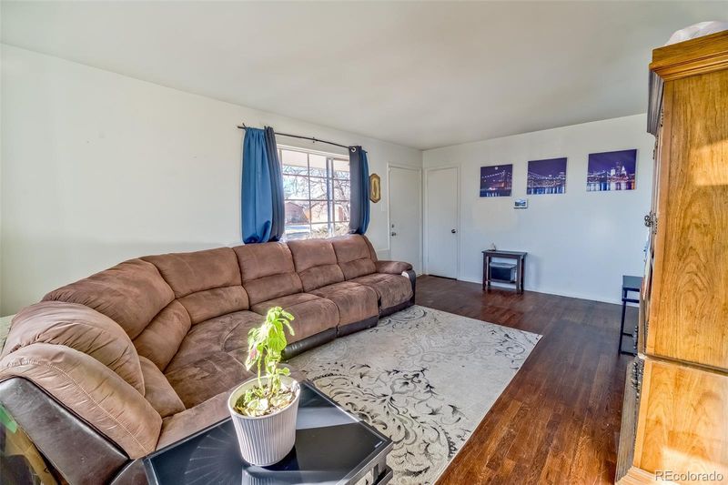 8520 Franklin Dr, Denver, CO 80229
