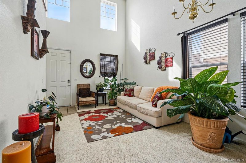5556 Lewiston Ct, Denver, CO 80239
