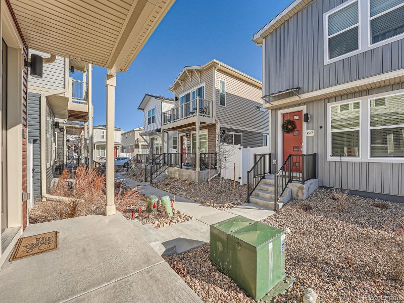 4987 N Walden Way, Denver, CO 80249