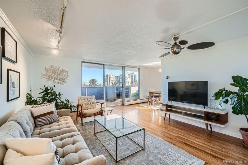 1085 N Lafayette St #804, Denver, CO 80218