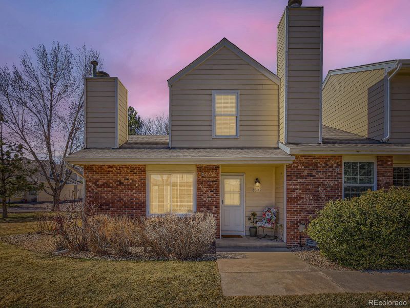8322 S Upham Way, Littleton, CO 80128