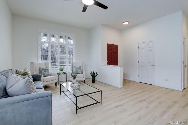 16159 W 70th Pl, Arvada, CO 80007