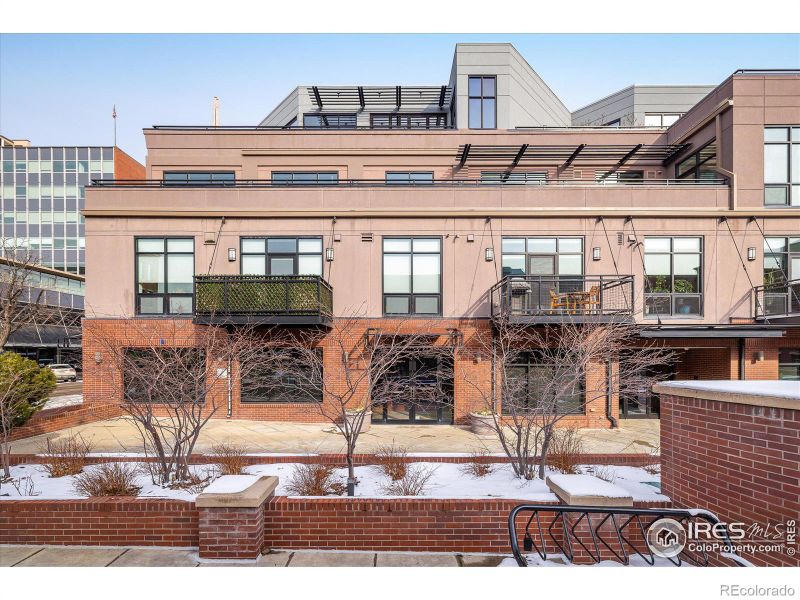 1360 Walnut St #204, Boulder, CO 80302