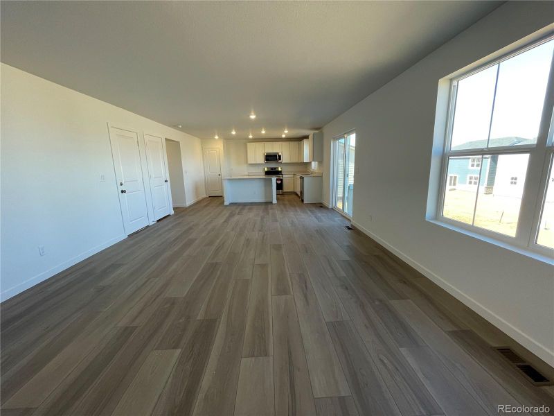 22035 E 39th Ave, Aurora, CO 80019