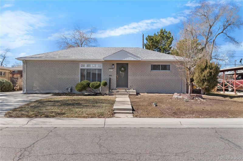 10675 Logan Ct, Northglenn, CO 80233