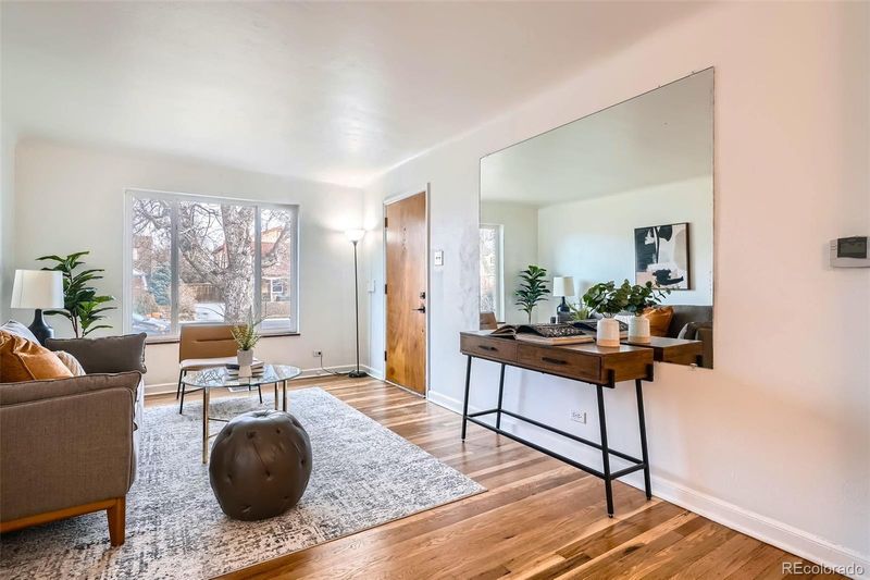 3045 Kearny St, Denver, CO 80207