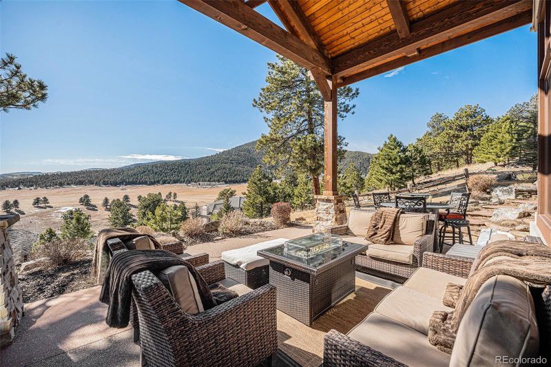 32569 El Diente Ct, Evergreen, CO 80439