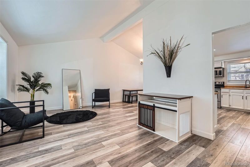18347 E Nassau Dr, Aurora, CO 80013