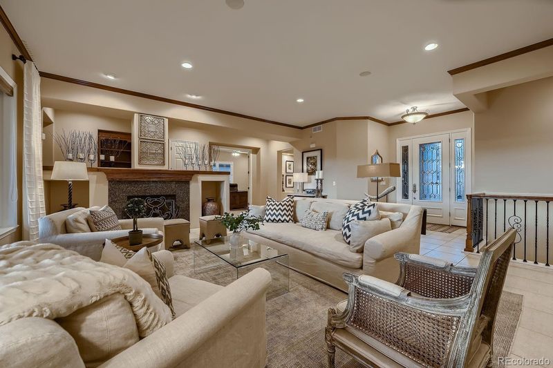2988 Rockbridge Dr, Highlands Ranch, CO 80129