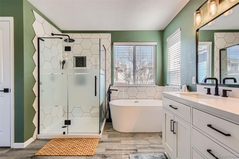 2649 Westgate Ave, Highlands Ranch, CO 80126