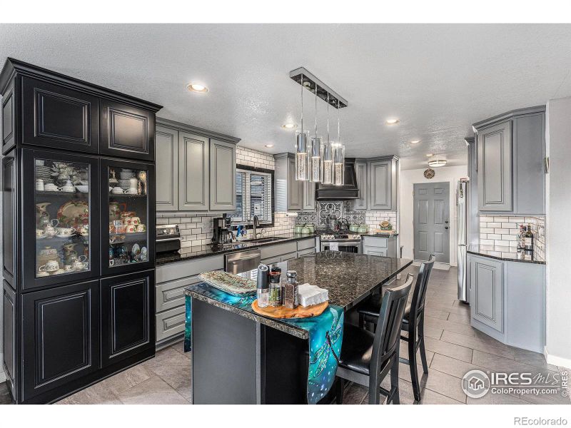 215 Laurel Ct, Windsor, CO 80550