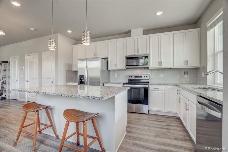 2790 Center Park Way, Berthoud, CO 80513