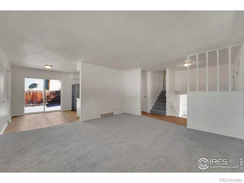 1368 Torreys Peak Dr, Longmont, CO 80504