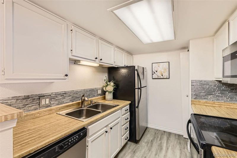 4400 S Quebec St #204T, Denver, CO 80237