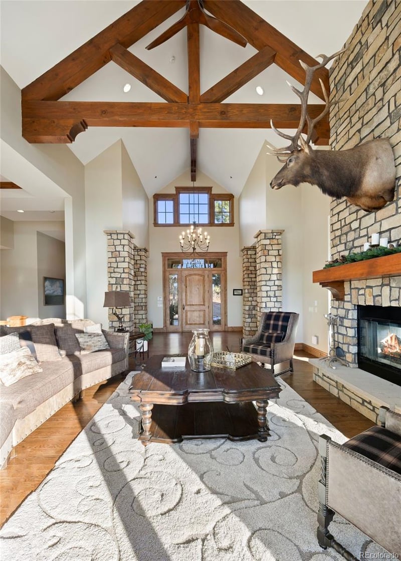 1052 Country Club Estates Dr, Castle Rock, CO 80108