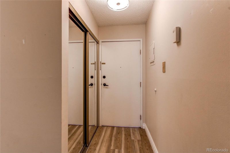 3184 S Heather Gardens Way #107, Aurora, CO 80014
