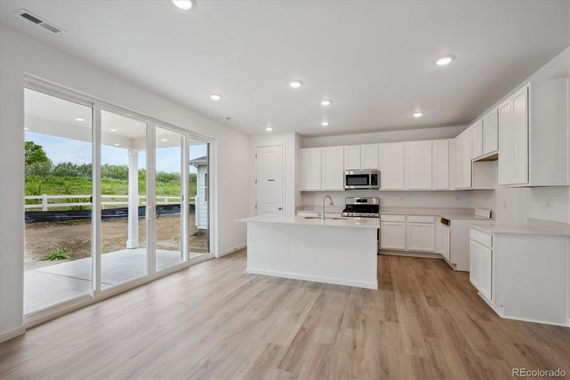 4226 Graywood Dr, Johnstown, CO 80534