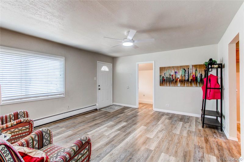 1925 S Irving St, Denver, CO 80219