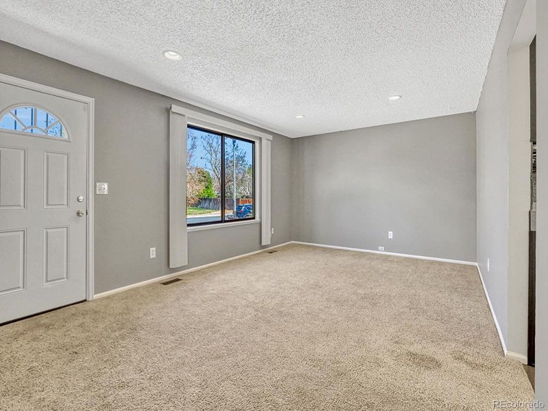 2675 S Carson Way, Aurora, CO 80014