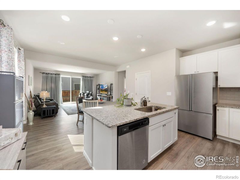 2719 Tallgrass Ln, Berthoud, CO 80513