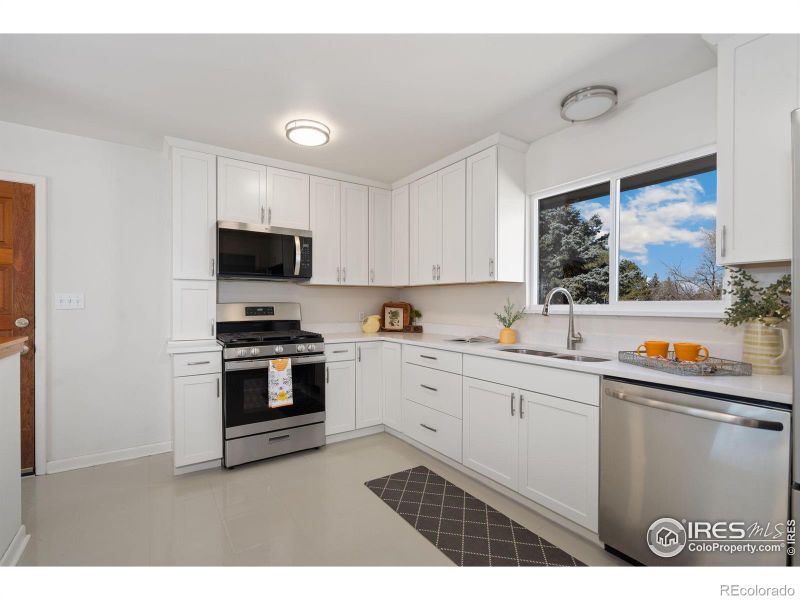 516 Villanova Ct, Fort Collins, CO 80525