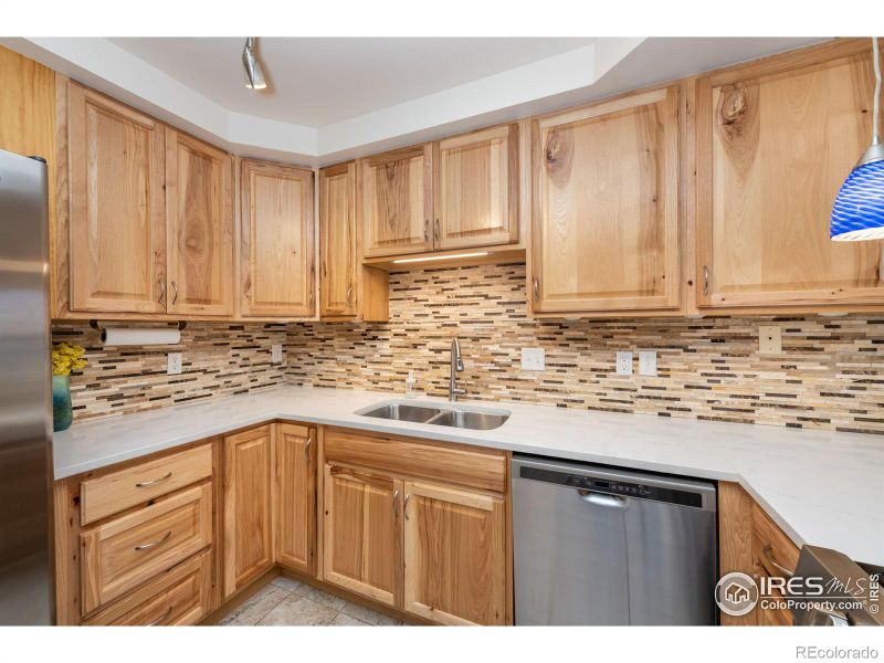 491 S Dover Ave, Lafayette, CO 80026
