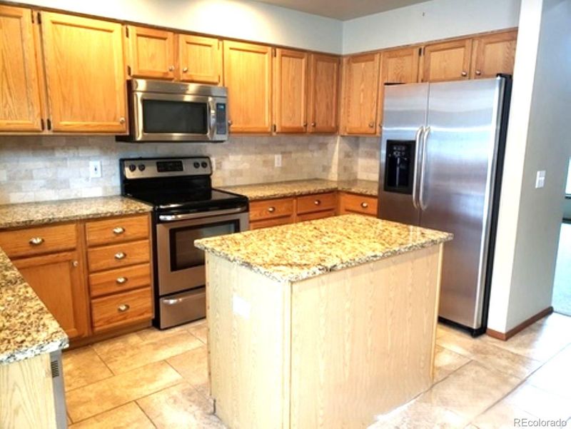 15105 Chelmsford St, Colorado Springs, CO 80921