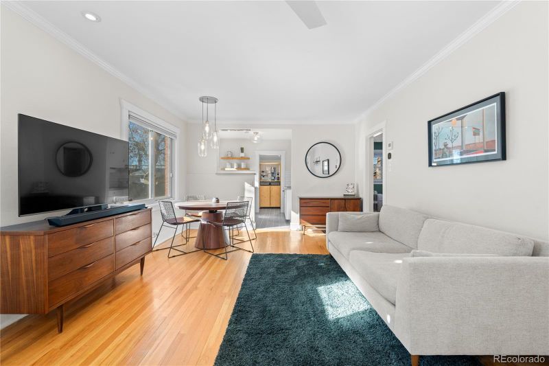 2337 S Lincoln St, Denver, CO 80210