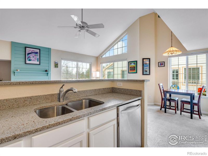 4881 White Rock Cir #F, Boulder, CO 80301