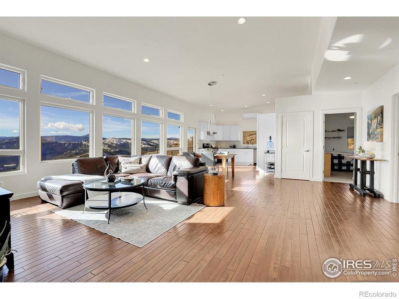 6191 Sunshine Canyon Dr, Boulder, CO 80302