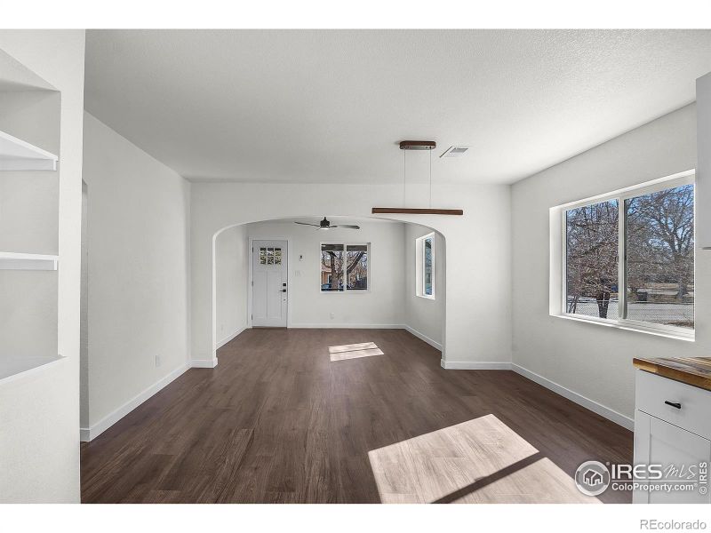 423 N 2nd Ave, Sterling, CO 80751